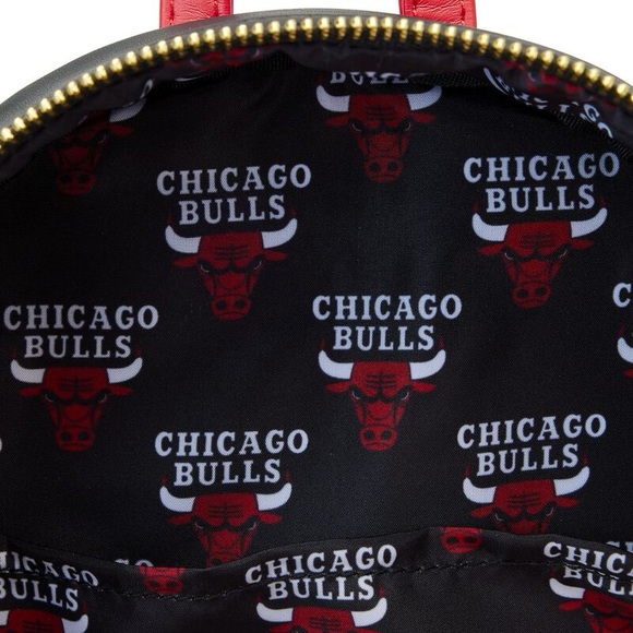 NBA
NBA Chicago Bulls Patch Icons Mini Backpack - Picture 2 of 7